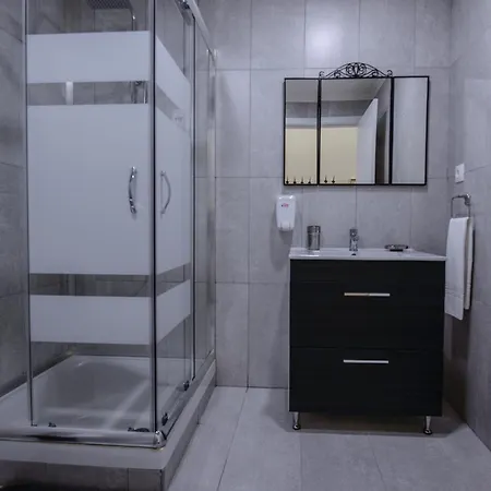 Casa Arcadas 게스트하우스 Ponta Delgada